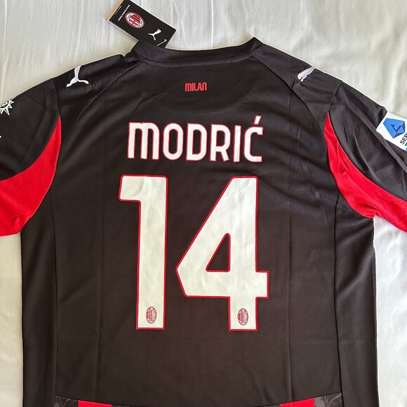 Puma AC Milan 25/26 home jersey, #14 Modric, size large. - Picture 1 of 4